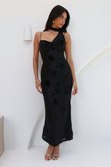 Mysterious Lover Maxi Dress Black