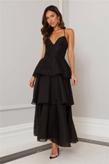 Mysterious Beauty Maxi Dress Black